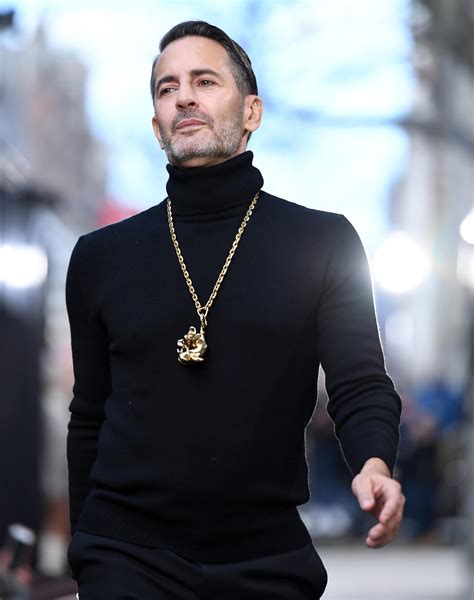 MARC JACOBS [Марк Джейкобс] .